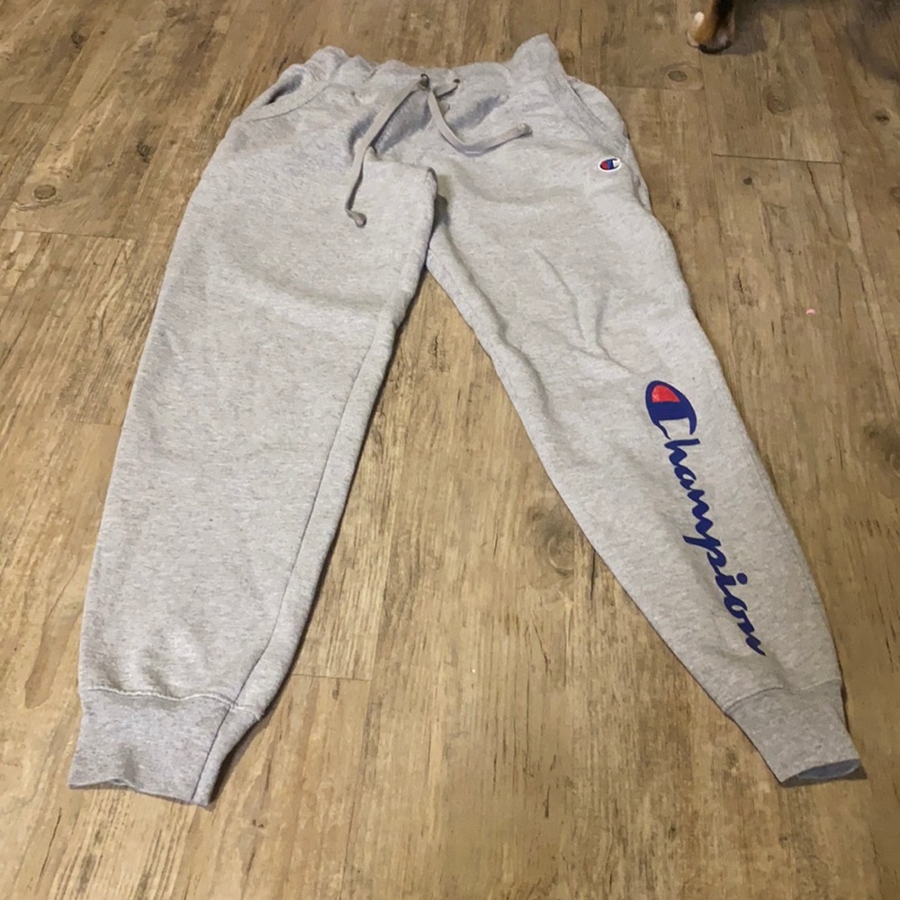 Champion size small Joggers with pockets